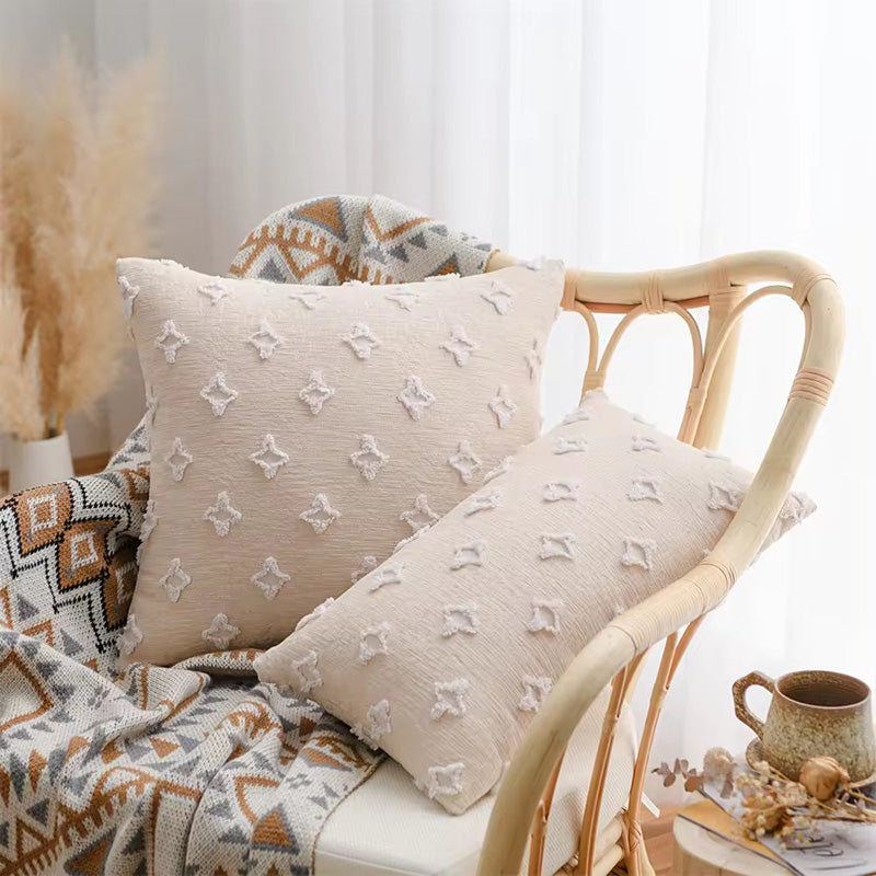 Linen and natural cotton cushion cover. Beige.