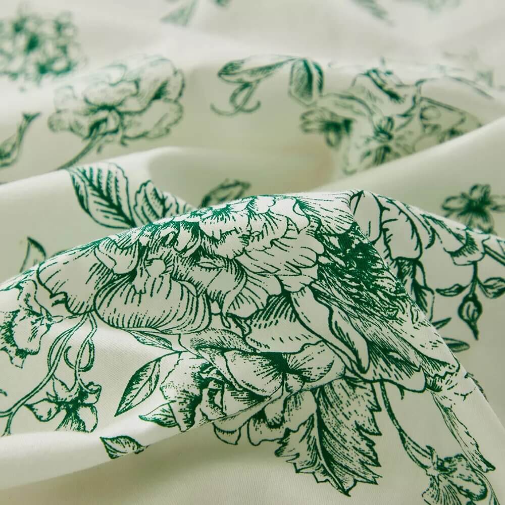 Green flower duvet cover with reversible print, 100% Cotton.