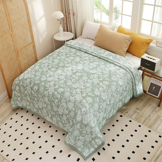 Green Cotton Jacquard Summer Quilt – Elegant Floral Design.