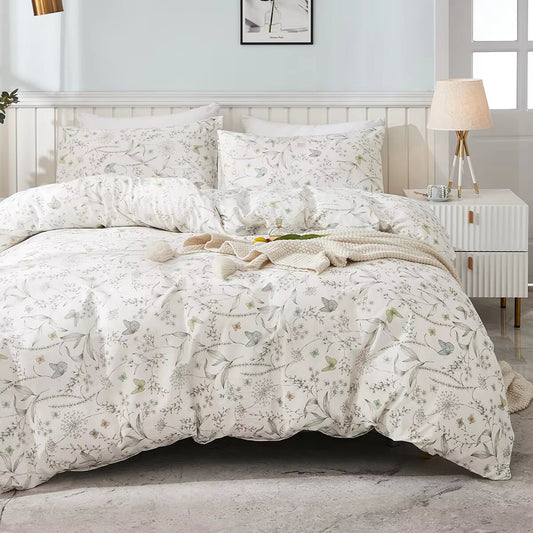 Printed duvet cover with black leaves and pale pink background, extra soft microfiber.