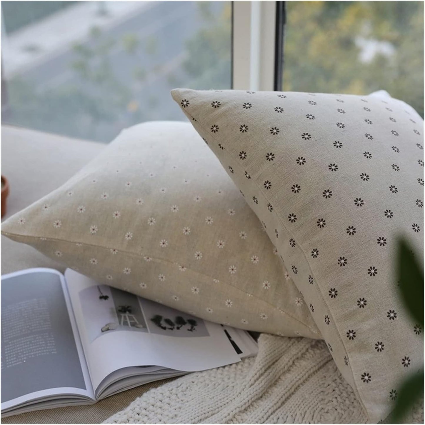 Natural Linen and Cotton cushion cover Terracotta: minimalist elegance for your home.
